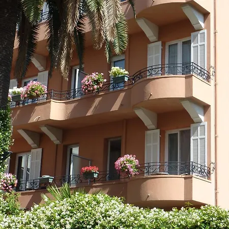 Hotell Regina 3*