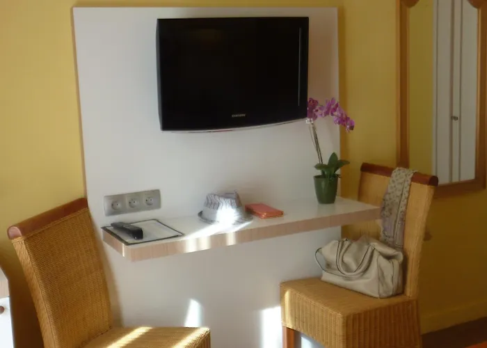 Regina Hotell 3*