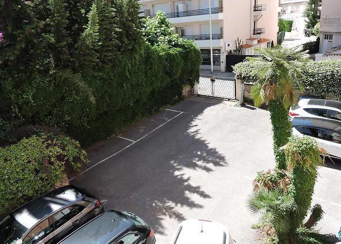 Hotel Regina 3*