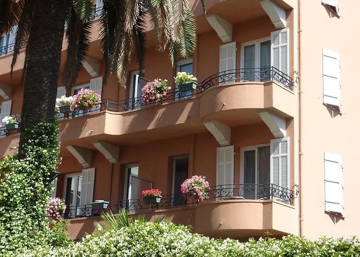 Hotel Regina 3*