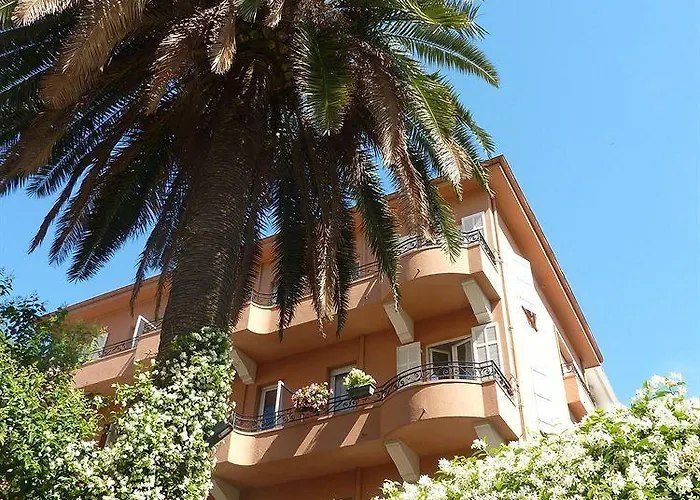 Hotel Regina 3*