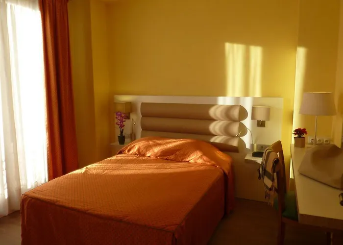 Hotel Regina 3*
