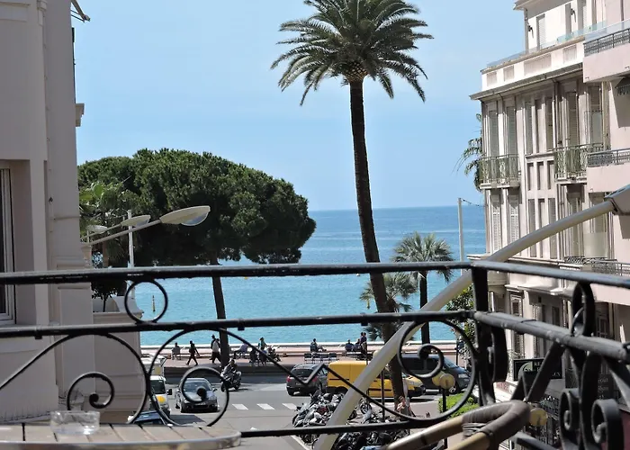 Hotel Regina 3*